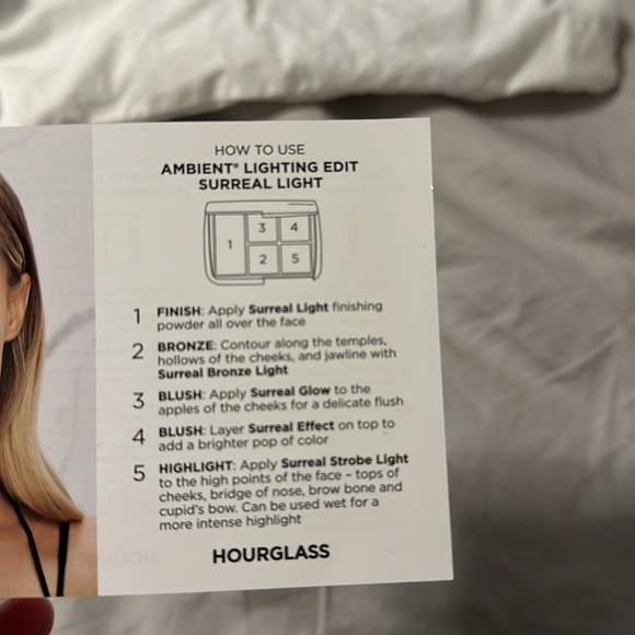Hourglass Ambient Light Palette - Picture 3 of 5
